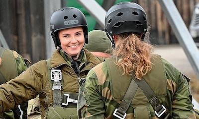 Las imágenes de la 'soldado' Ingrid de Noruega en acción