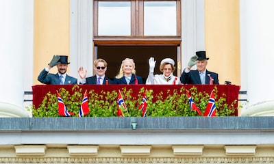 La reaparición del rey Harald y el protagonismo de Sverre Magnus marcan las celebraciones del Día de Noruega
