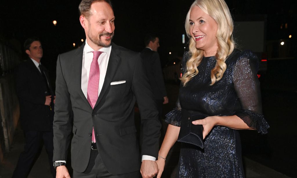 Haakon de Noruega se sincera como nunca sobre la enfermedad de su esposa y del trágico final de Ari Behn