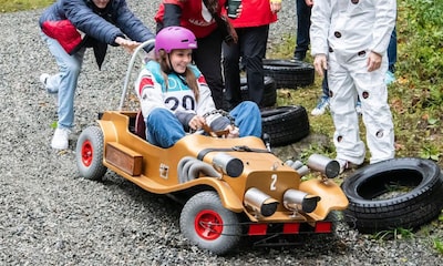 Ingrid y Sverre Magnus de Noruega, su loca y divertida carrera de coches