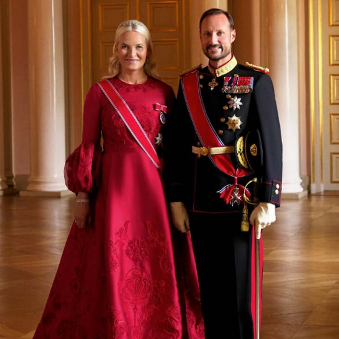 Haakon y Mette-Marit de Noruega se adelantan a su aniversario de boda con una imagen inédita