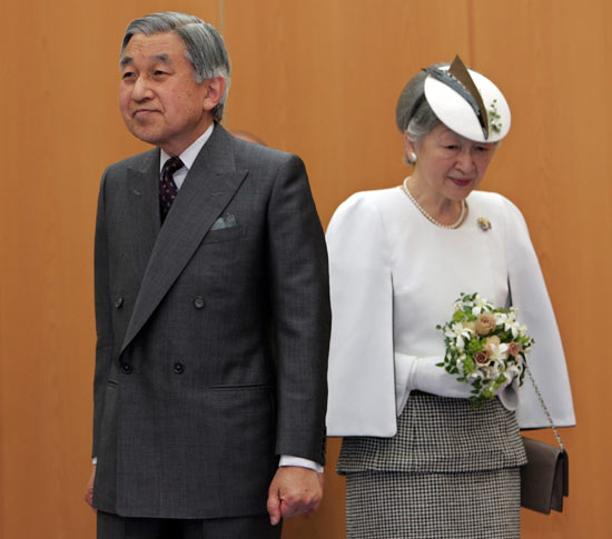 La Emperatriz de Japón reconoce que su vida ha estado marcada por la tristeza y la depresión