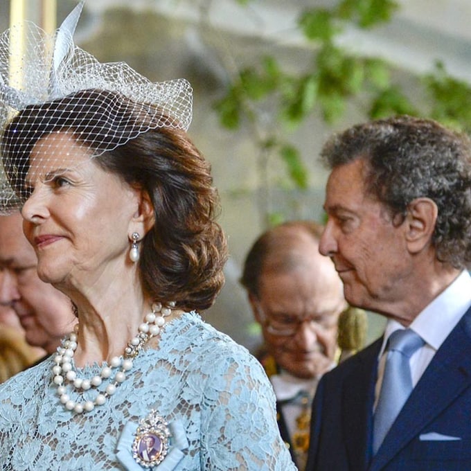 La reina Silvia de Suecia, de luto por la muerte de uno de sus hermanos