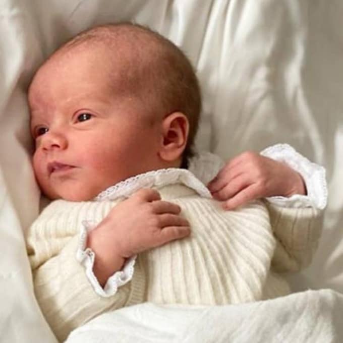 ¿A quién se parece? Carlos Felipe y Sofia de Suecia comparten la primera foto de su bebé