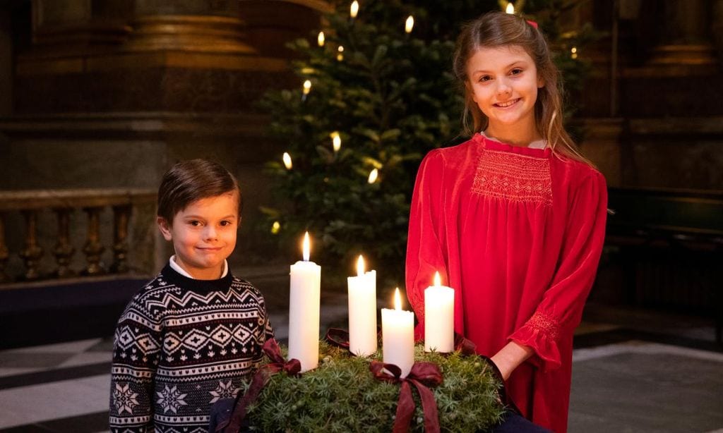 Estelle y Oscar de Suecia, protagonistas de un mágico cuento de Navidad