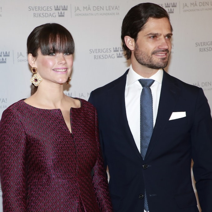 Carlos Felipe y Sofía de Suecia presiden un acto mientras el resto de la Familia Real se recupera del covid