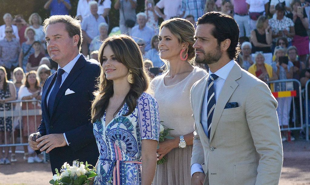 Carlos Felipe y Sofía de Suecia junto a Magdalena de Suecia y Chris O'Neill