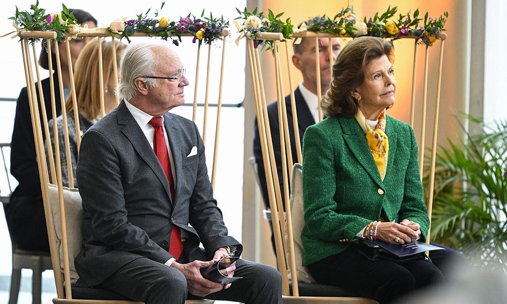 El rey Carlos Gustavo y la reina Silvia 