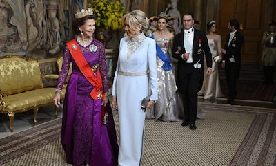 De la sintonía entre Silvia de Suecia y Brigitte al desfile de tiaras: la cena de gala en Estocolmo con el matrimonio Macron