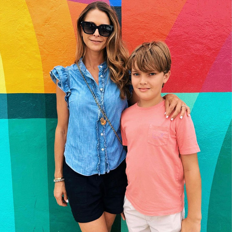 ¡Qué cambiado! Magdalena de Suecia presume de hijo en su paseo por el Miami más artístico 