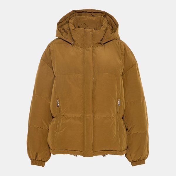 Un plumas 'oversize'