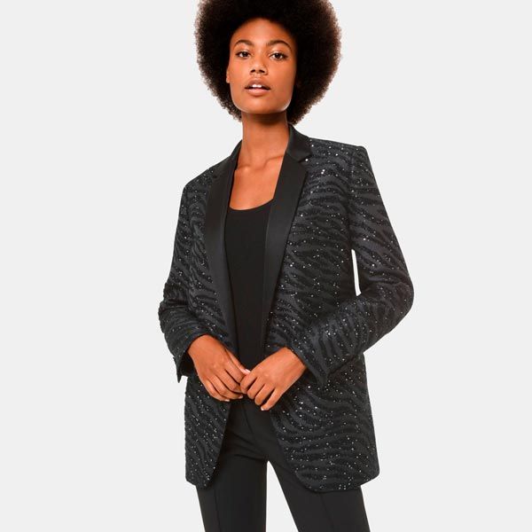 Blazers brillantes para fin de año: compra estos diseños antes de que se  agoten