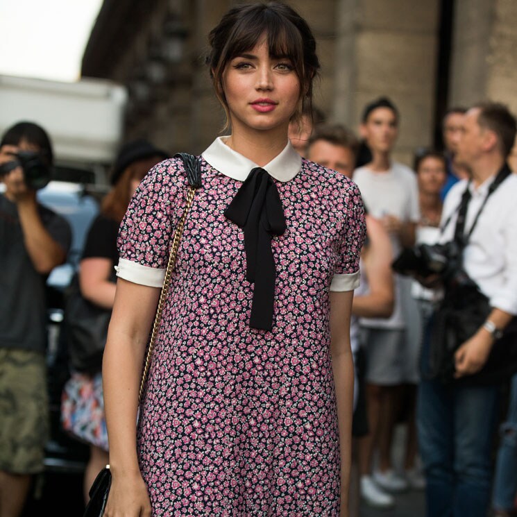 Ana de Armas con vestido de flores