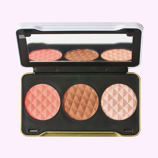 Paleta iluminadora para contornear