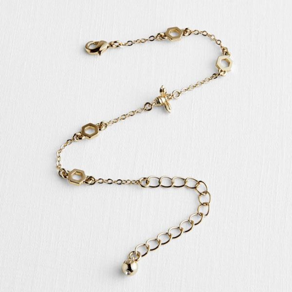 Pulsera con detalle de abeja