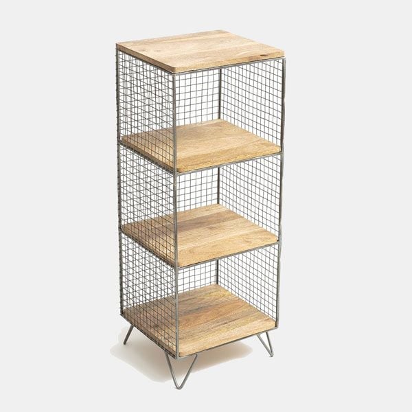 Estantería de metal y madera