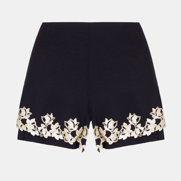 Pantalones cortos con bordados