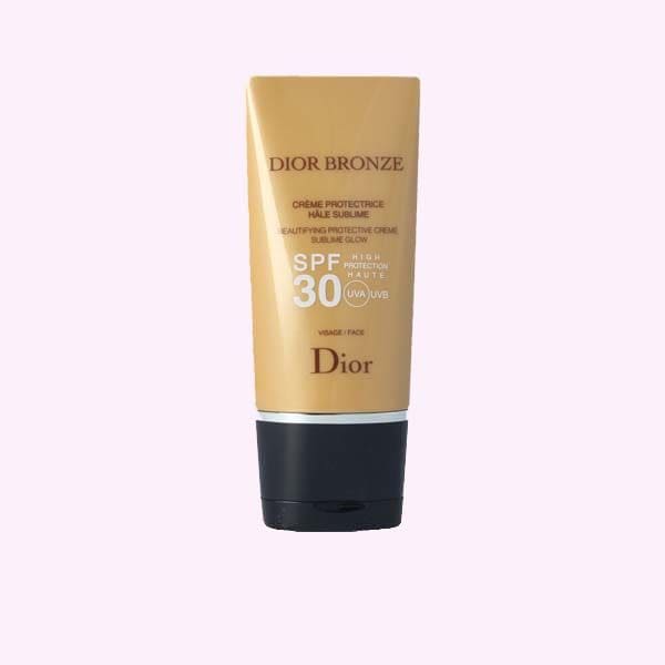 Crema solar y bronceadora antimanchas