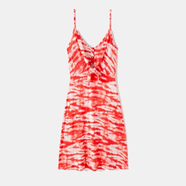 Con estampado tie-dye