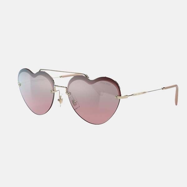 Gafas de sol con forma de corazón