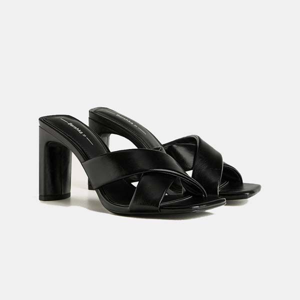 Sandalias estilo mule trenzado