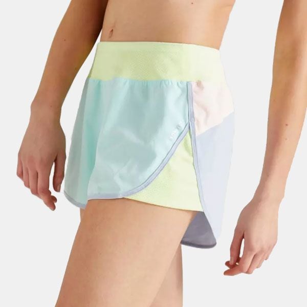 Pantalones cortos en tonos pastel