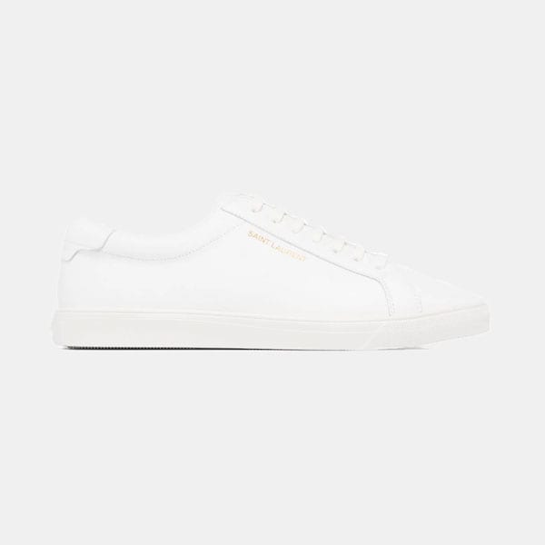 Zapatillas blancas de cuero