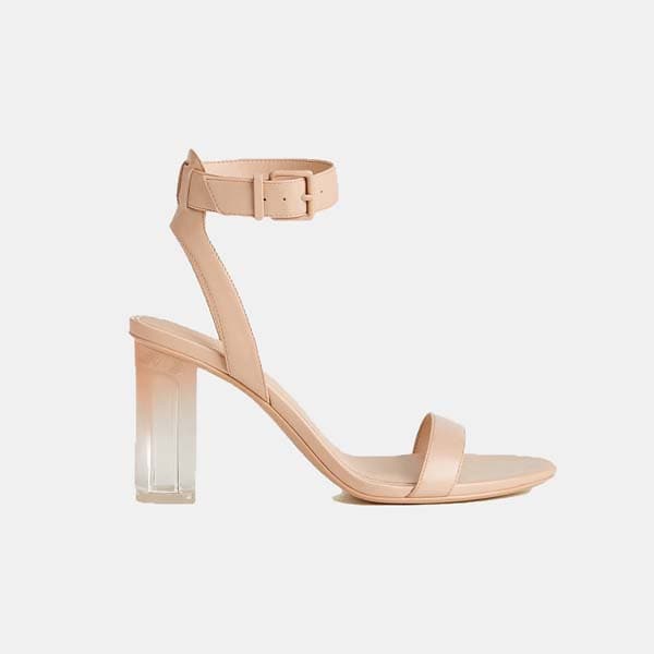 Sandalias con pulsera y tacón de metacrilato