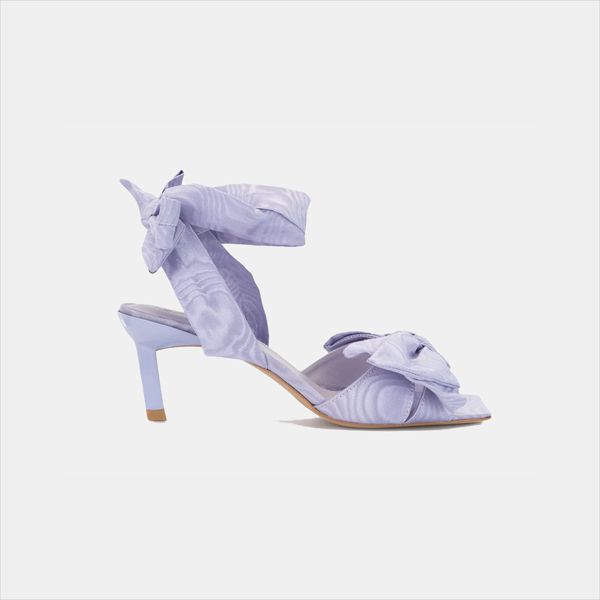 Sandalias de tacón 'kitten' con lazos