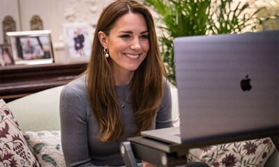 Trabaja cómoda en casa con un soporte para el portátil como el que usa Kate Middleton