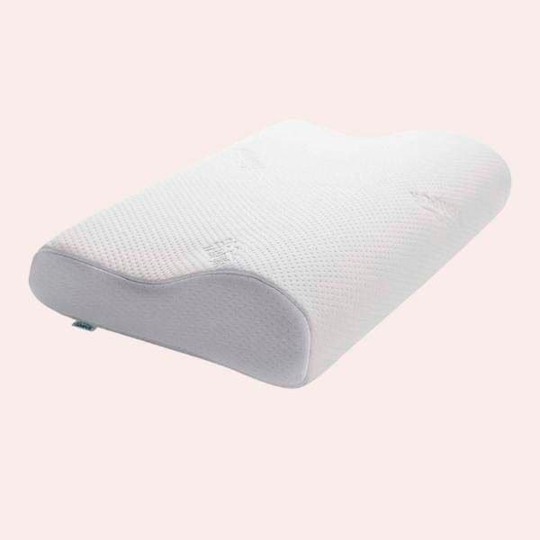 Esta almohada cervical reduce los dolores de cuello y evita que