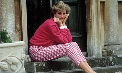Consigue los pantalones vichy de Diana de Gales y combínalos con todas tus sandalias