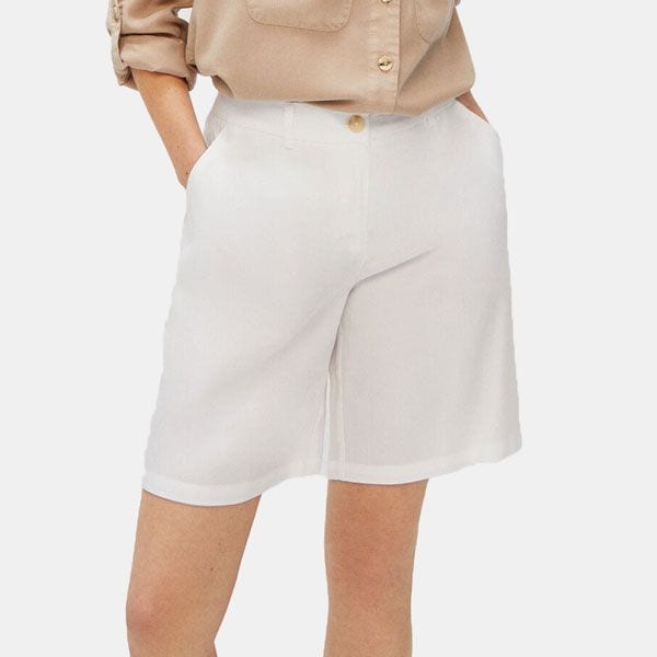 Bermudas con lino