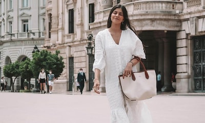 Del camisero de María García al lencero satinado: compra aquí el vestido blanco que necesitas