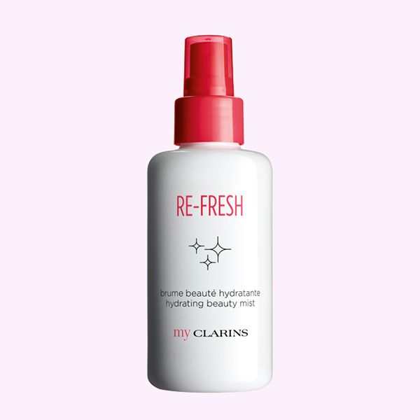 Con efecto embellecedor: bruma RE-FRESH de My Clarins