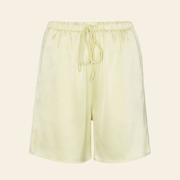 Bermudas satinadas para chicas altas