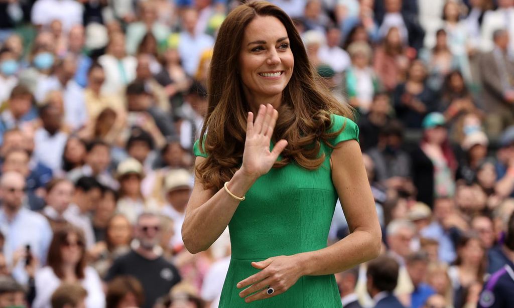 Haz como Kate Middleton y apuesta por estos vestidos en los colores más favorecedores