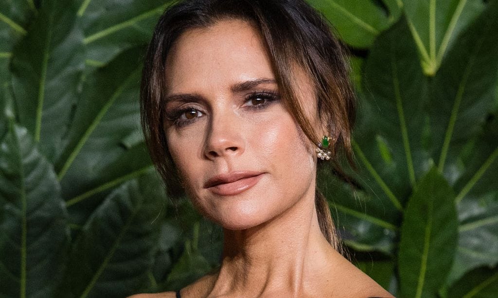 El truco de la mirada joven de Victoria Beckham cuesta 12 euros