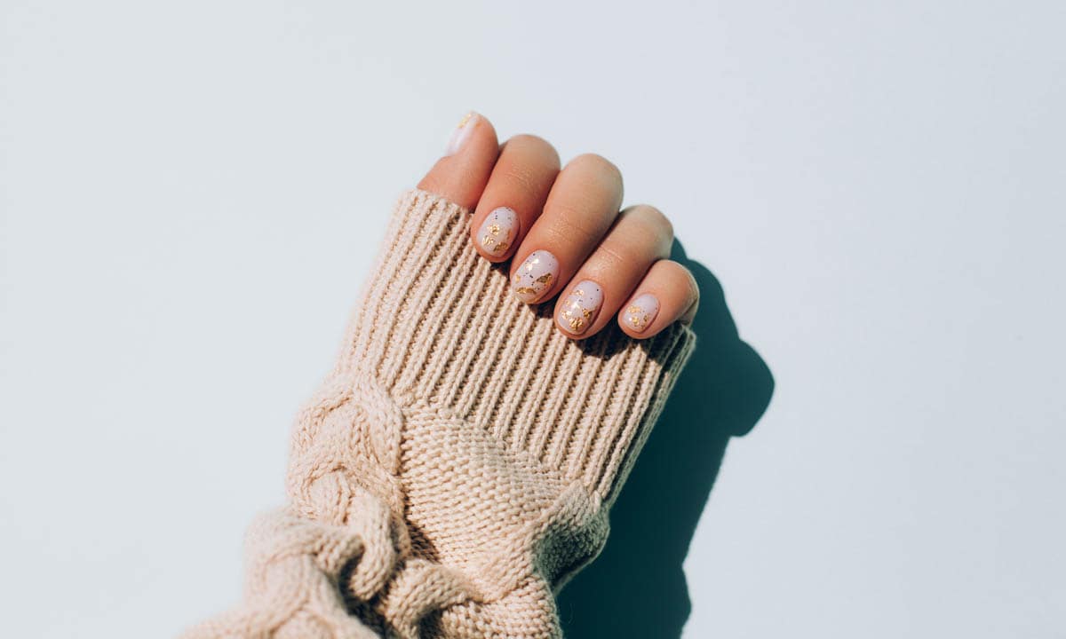 Cómo quitar la manicura semipermanente en casa con los 'kits' mejor valorados