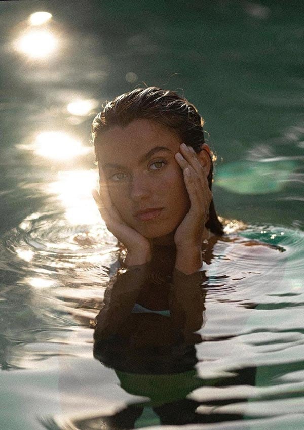 tina-agua