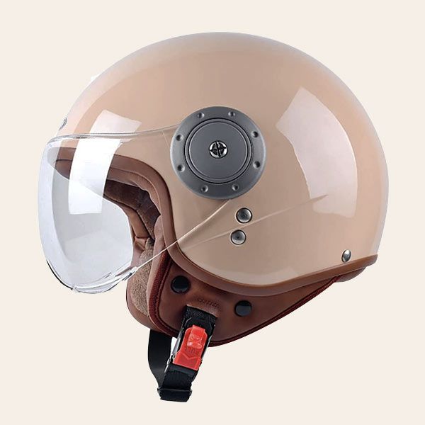 Un casco de aire reto