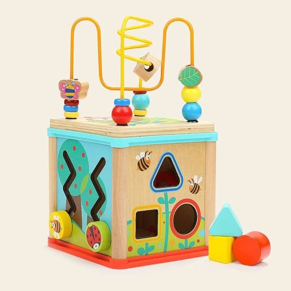 Un cubo de actividades