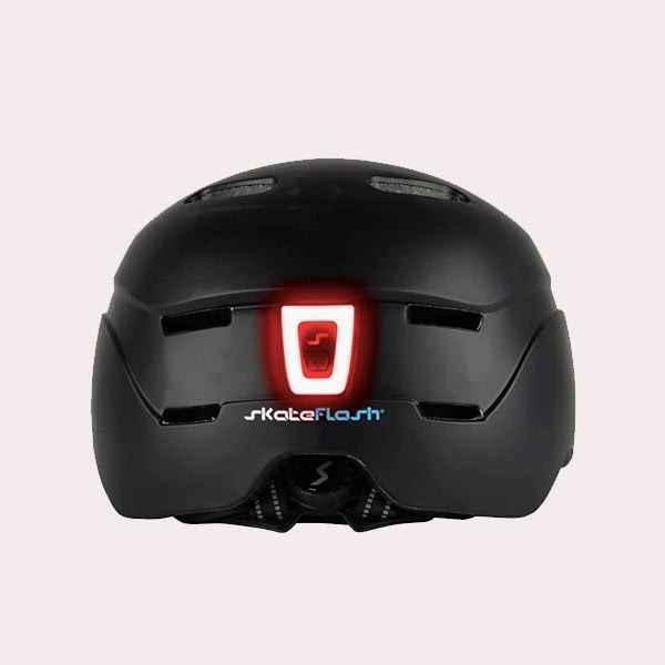 Casco-patinete-electrico-con-luz