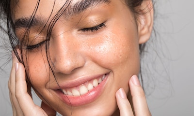 Consigue ya los productos de rutina facial perfectos para una piel jugosa y luminosa