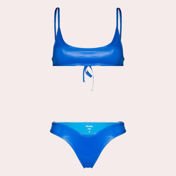 Azul eléctrico para un talle alargado