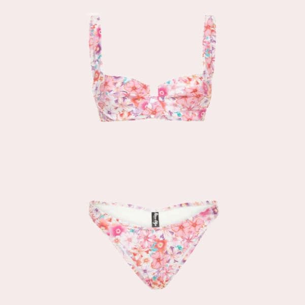 Estampado en flor para resaltar la figura