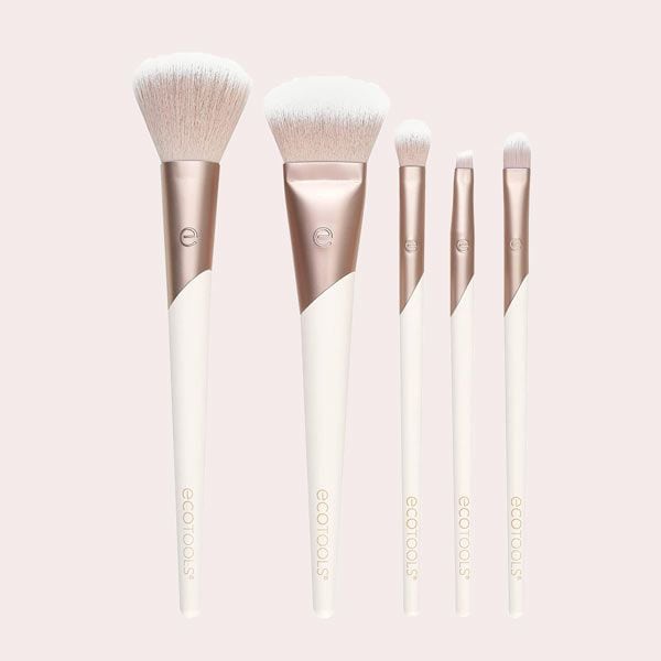 Para las amantes del maquillaje: un set de brochas