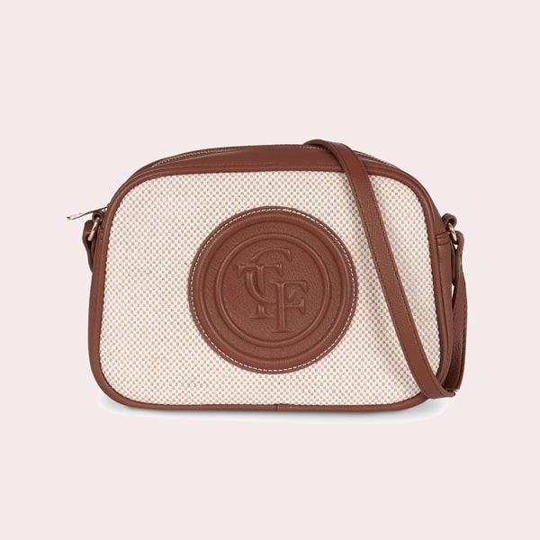 El complemento infalible: un bolso bandolera