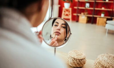 El secreto para un maquillaje de revista es este espejo con luz que arrasa en Amazon