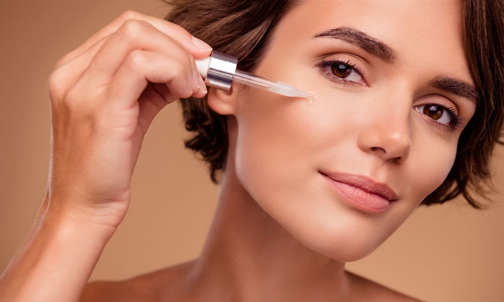 Del sérum al limpiador: la rutina hidratante y antiedad más completa para un rostro liso, terso y radiante